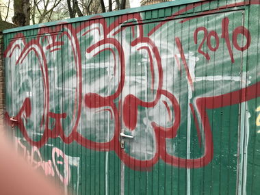 Graffiti Bombing in Bremen - Photo by PinaColadaSong - SHEEP (2010)