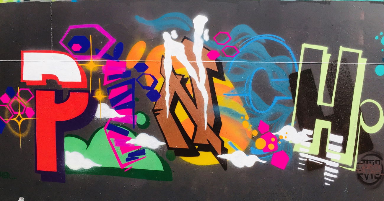 Graffiti Wall - Photo by Pincho1