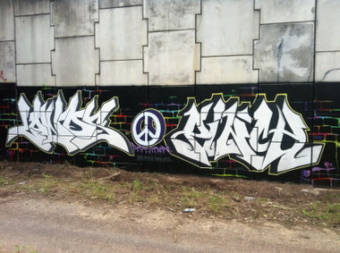 Graffiti Wall - Photo by Pincho1