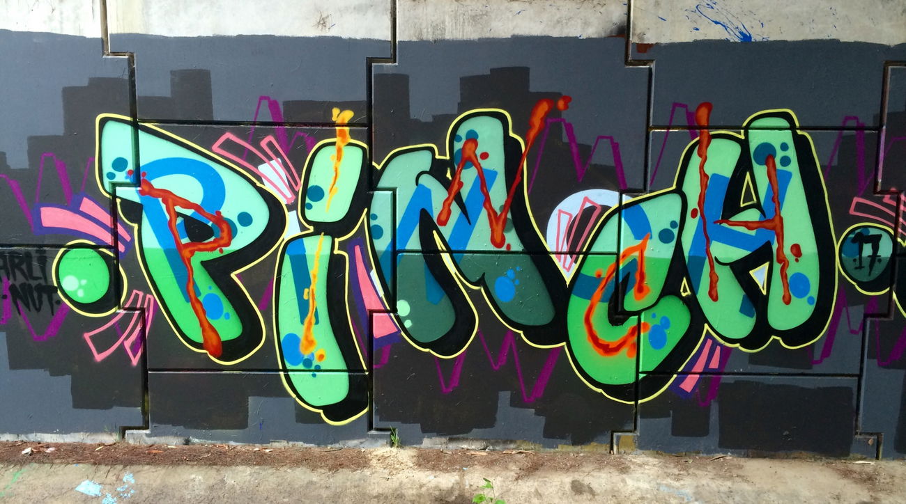 Graffiti Wall - Photo by Pincho1