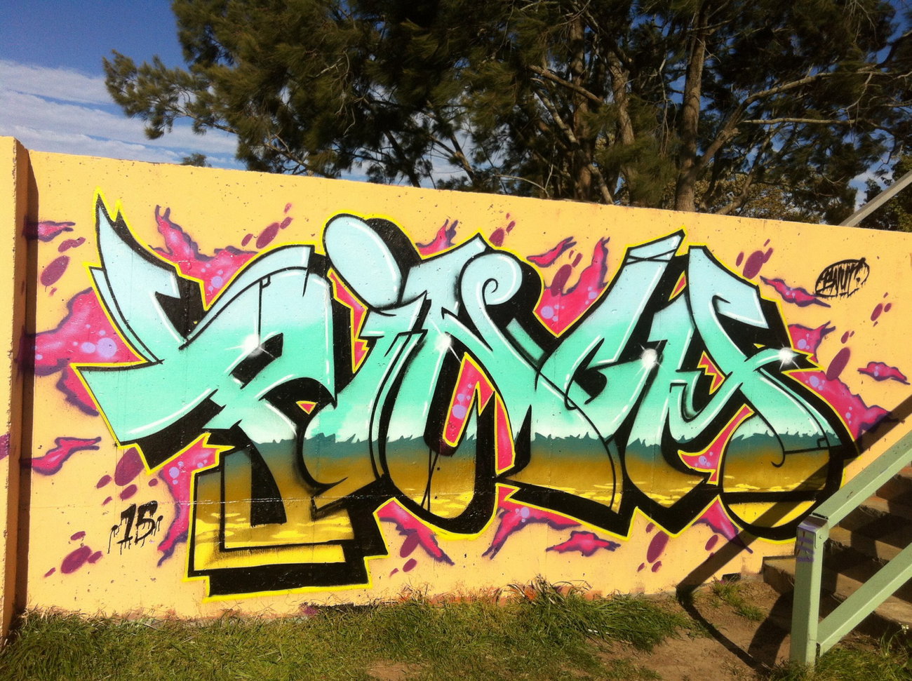 Graffiti Wall - Photo by Pincho1 (2015)