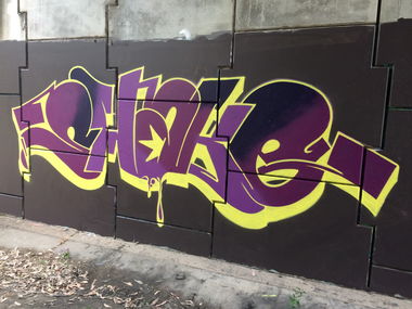 Graffiti Wall - Photo by Pincho1