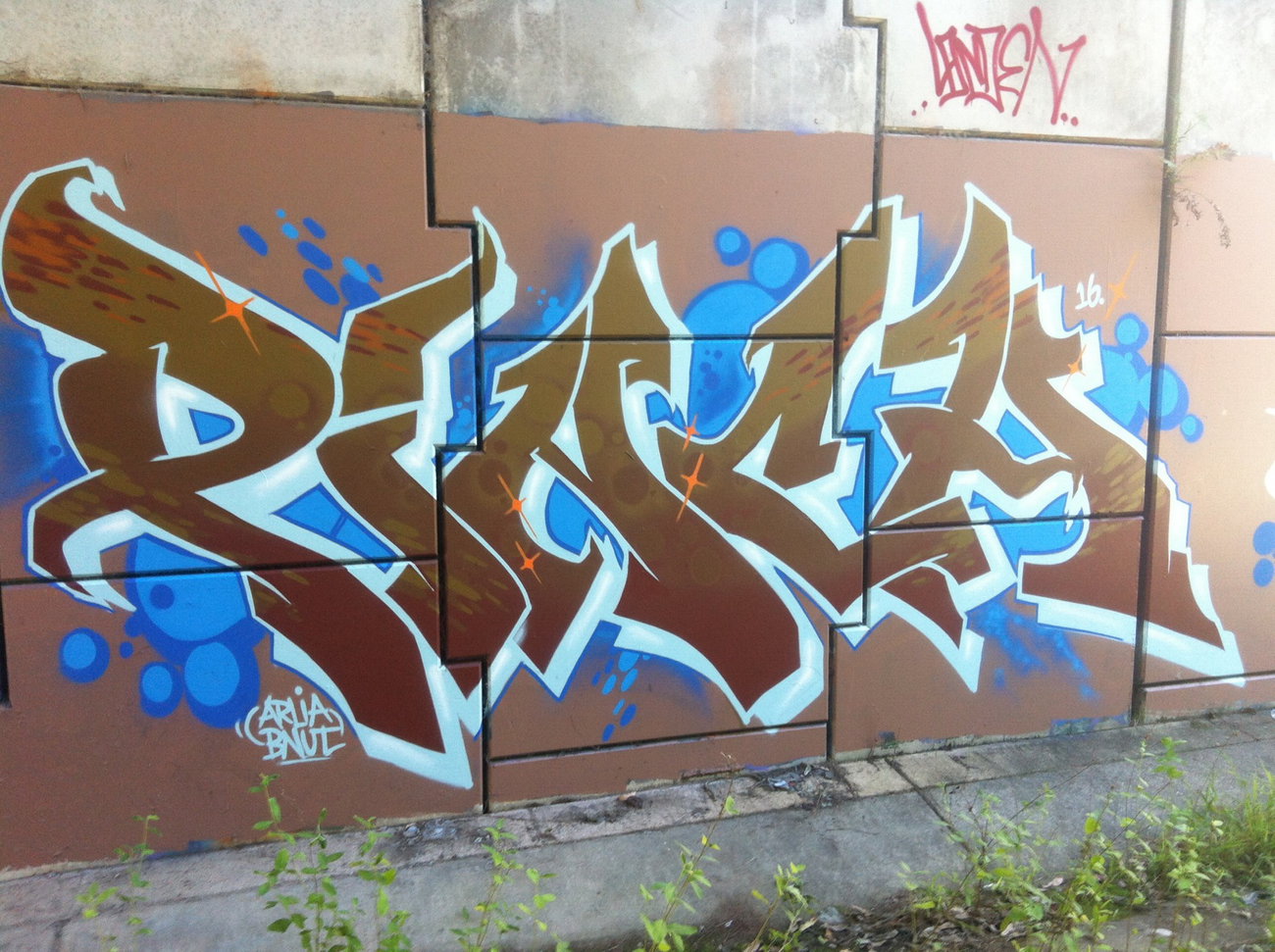 Graffiti Wall - Photo by Pincho1