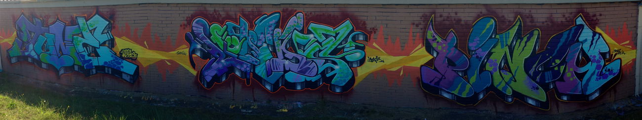 Graffiti Wall - Photo by Pincho1