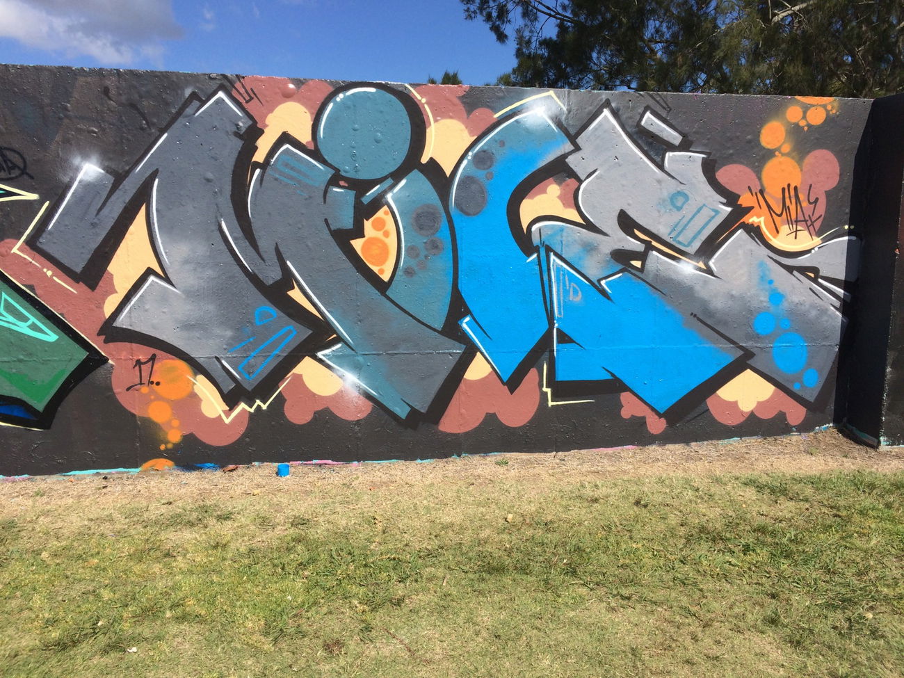 Graffiti Wall - Photo by Pincho1