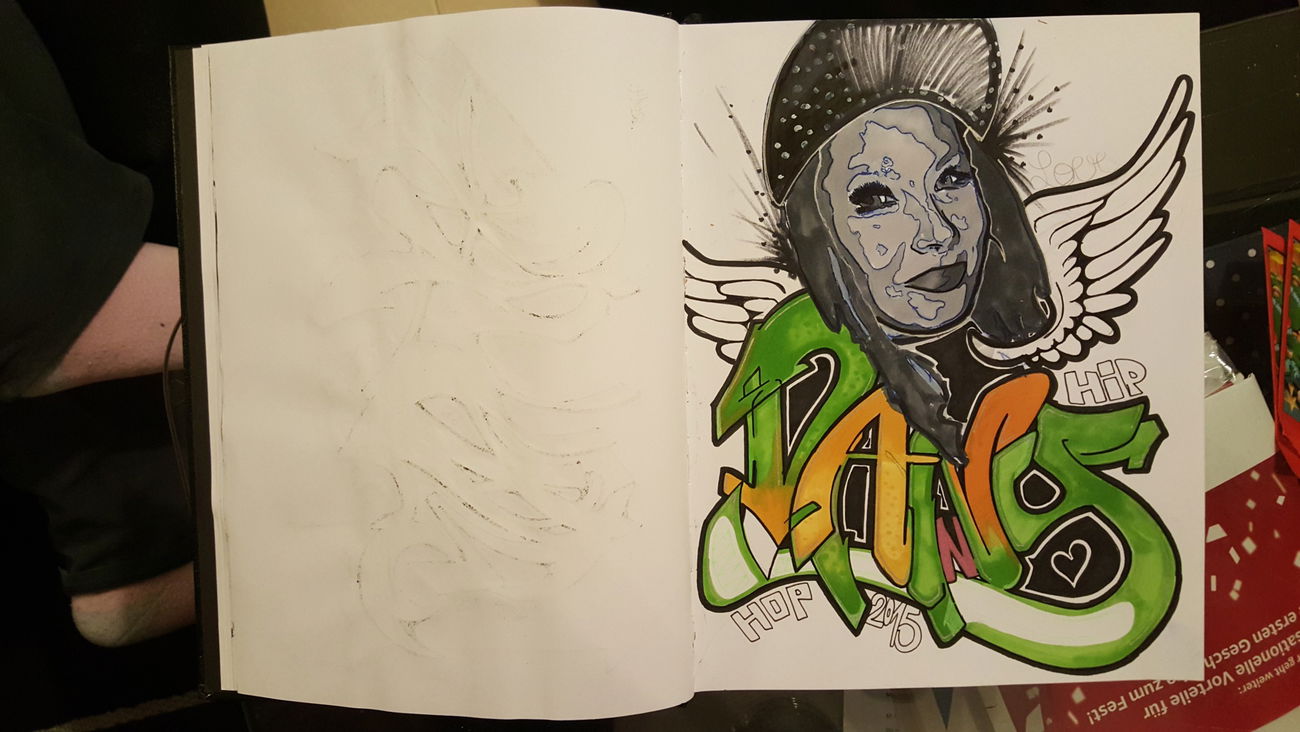 Graffiti Sketch - Photo by Pinguinmann76