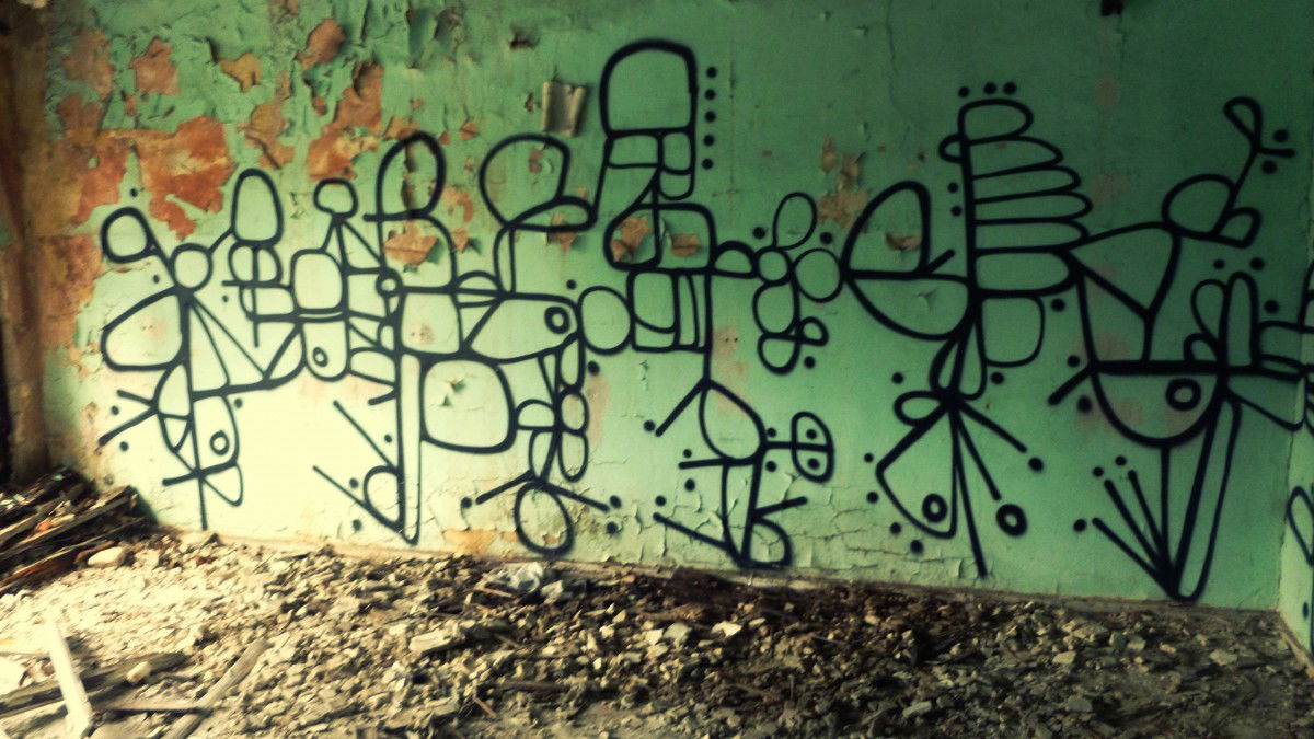 Graffiti Wall - Photo by Piotr