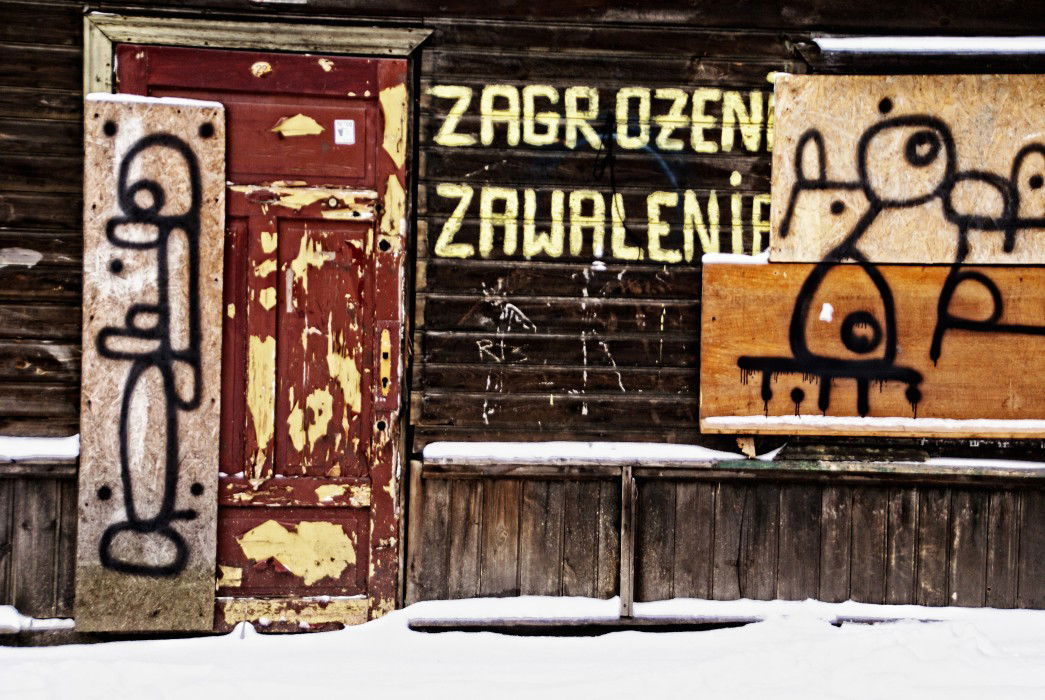 Graffiti Artwork - Photo by Piotr