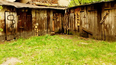 Graffiti Wall - Photo by Piotr