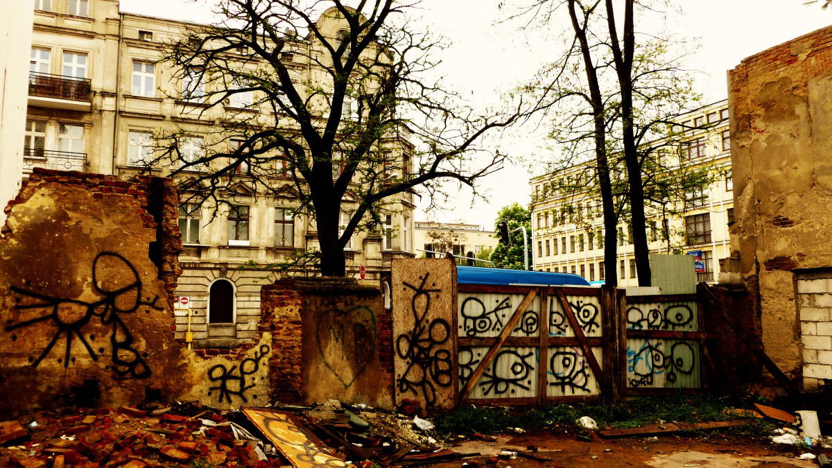 Graffiti Street Art - Photo by Piotr