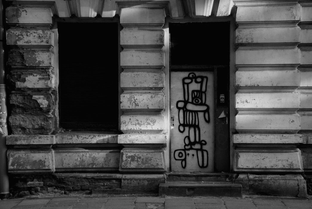 Graffiti Artwork - Photo by Piotr
