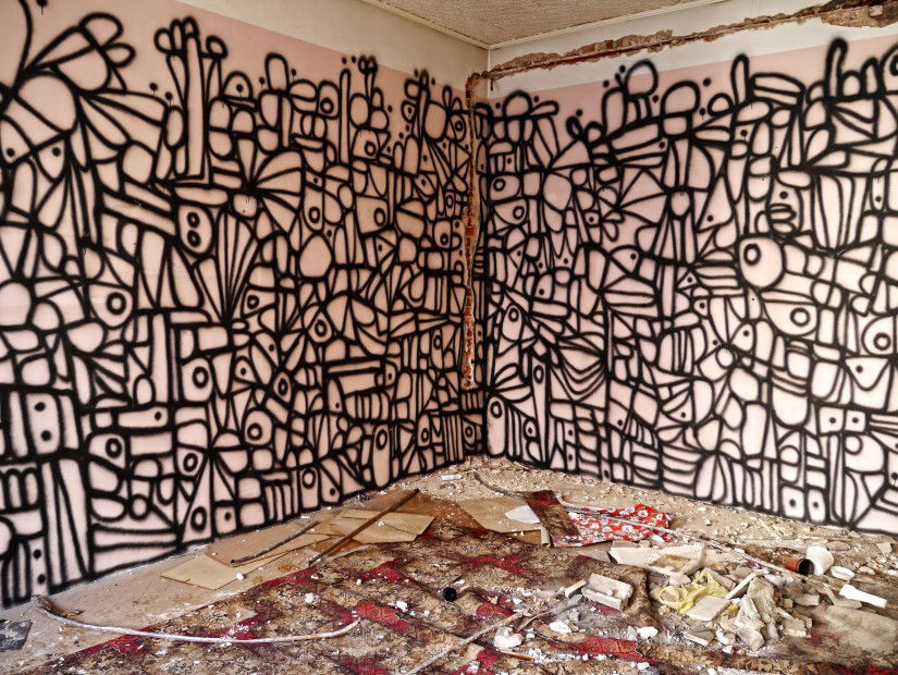 Graffiti Wall - Photo by Piotr