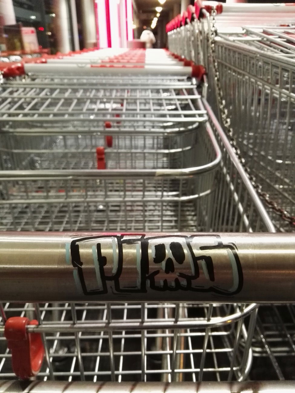 Graffiti Artwork - Photo by Pius (2016)