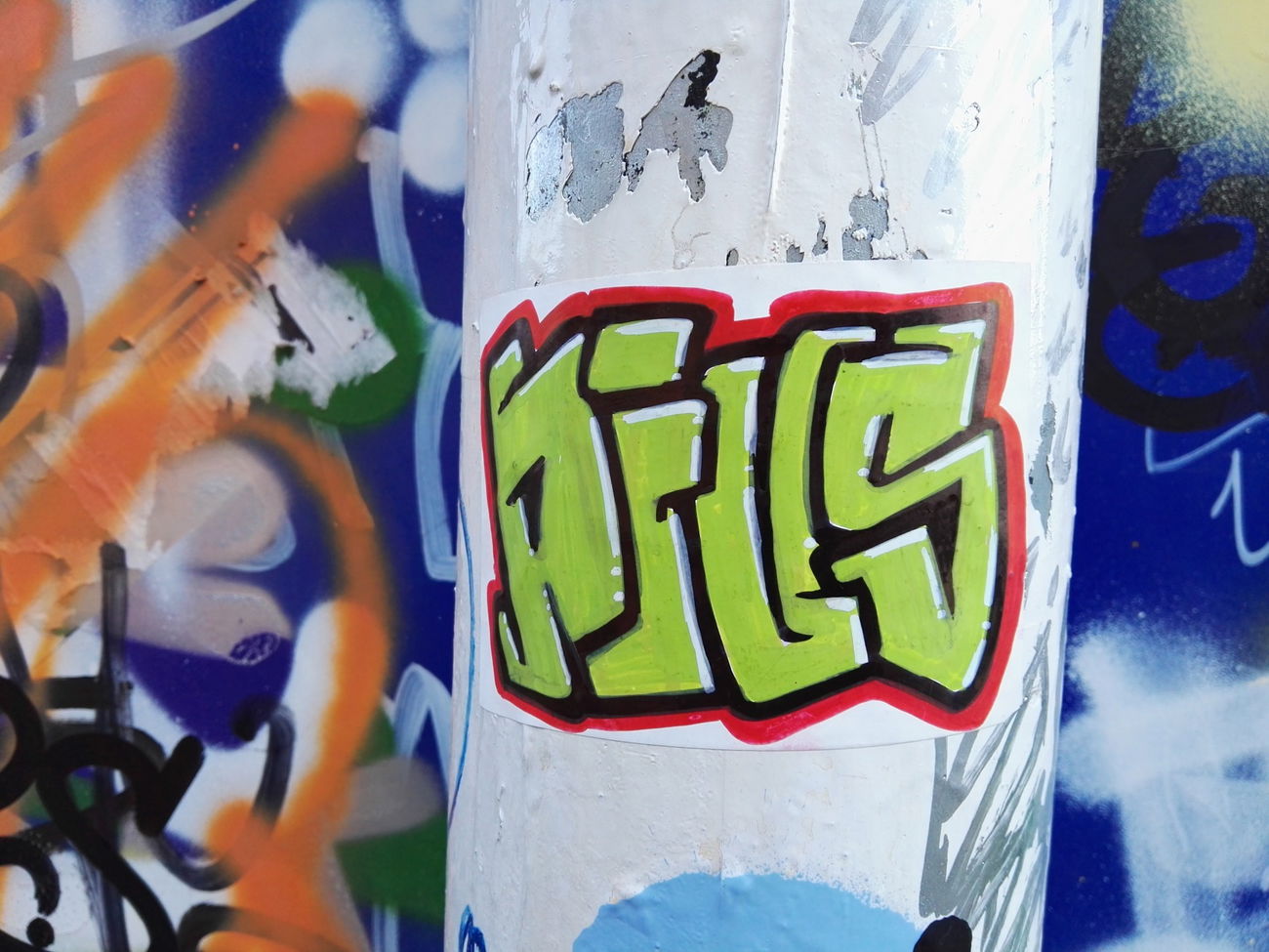 Graffiti Sketch - Photo by Pius - Sticker (2016)