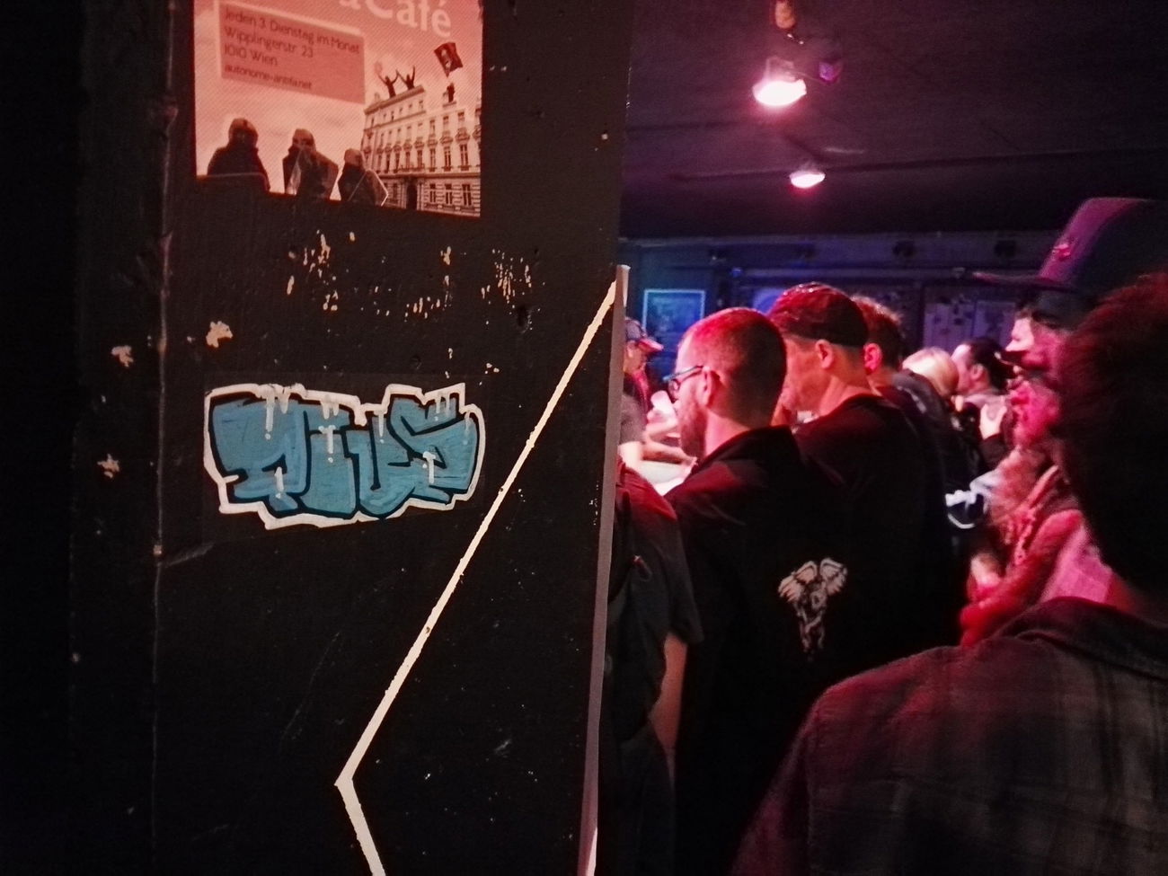 Graffiti Sketch - Photo by Pius (2016)