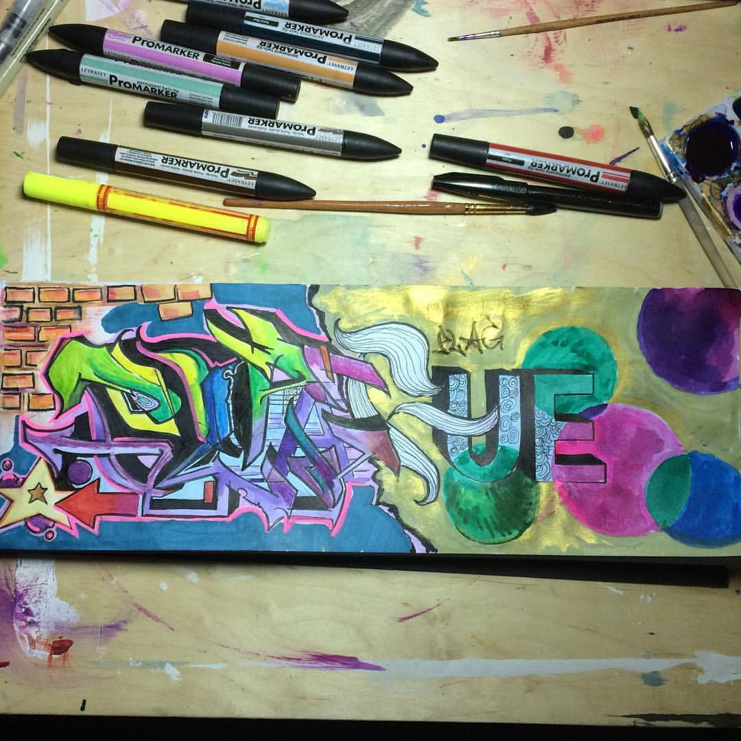 Graffiti Sketch - Photo by Plag182