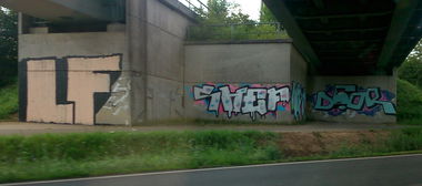 Graffiti Wall - Photo by Plattenbau - lf, shef, deor