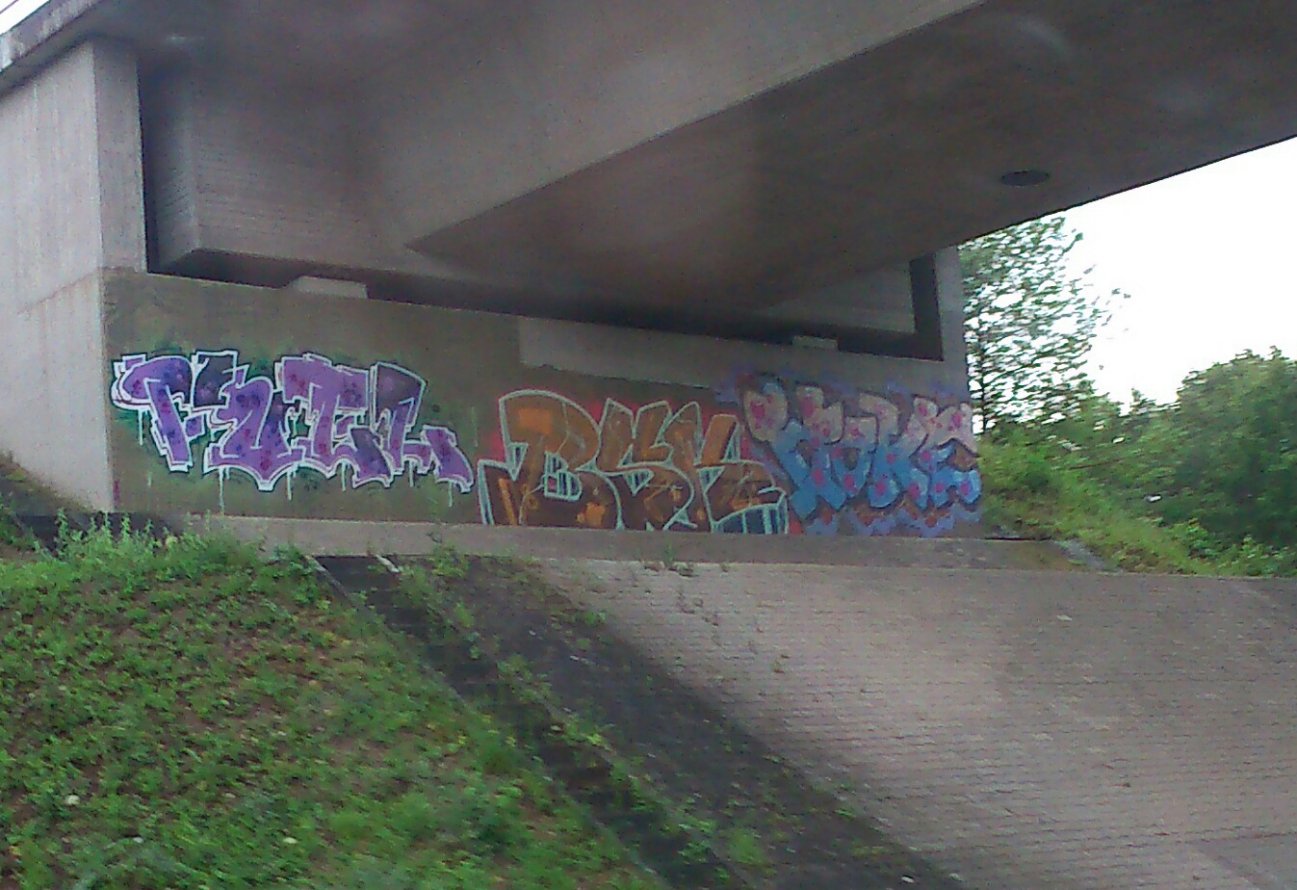 Graffiti Wall - Photo by Plattenbau - fuel, bsk, hoke