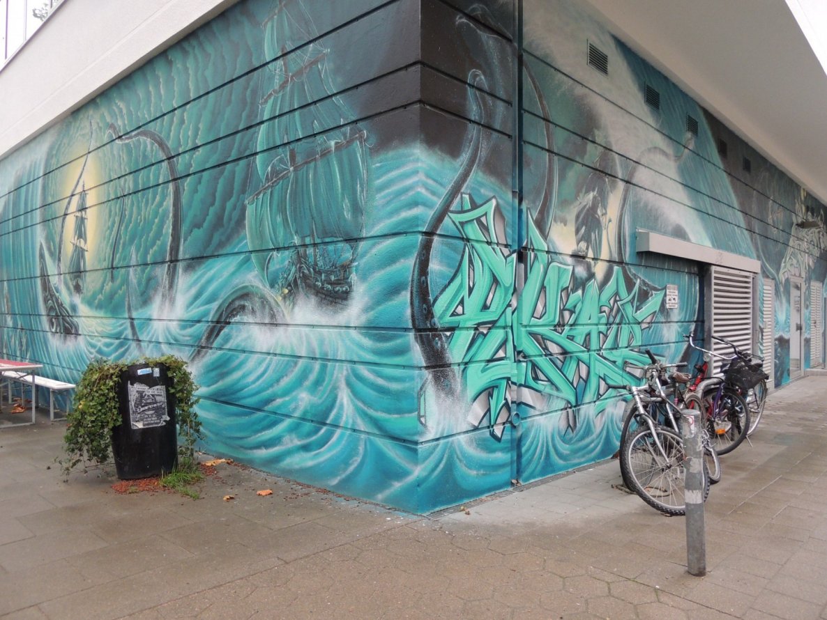 Graffiti Wall - Photo by Pokar - pokar (2014)