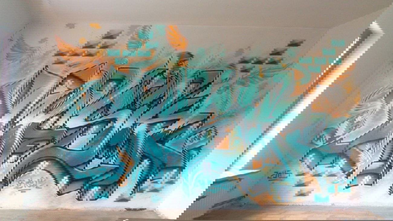 Graffiti Wall - Photo by Pokar