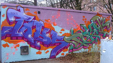 Graffiti Wall - Photo by Pokar - toks, pokar (2014)