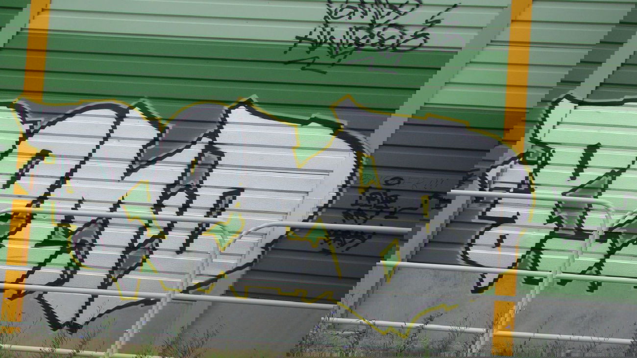 Graffiti Wall - Photo by Pomd - pomd