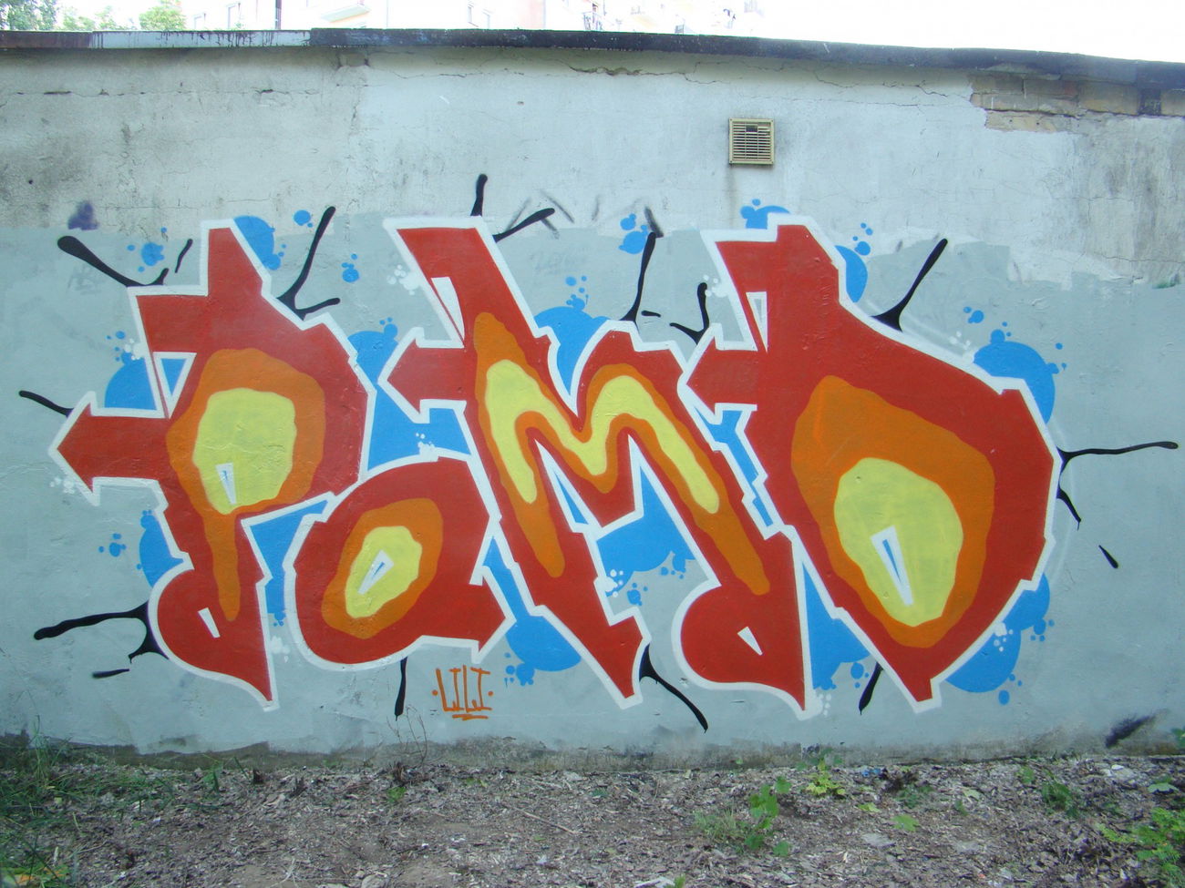 Graffiti Wall - Photo by Pomd - Pomd