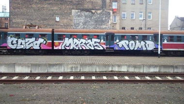 Graffiti Train - Photo by Pomd