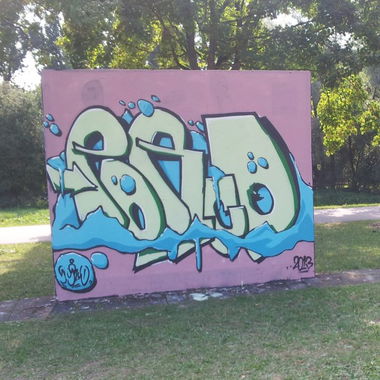 Graffiti Wall - Photo by PorcOnoner