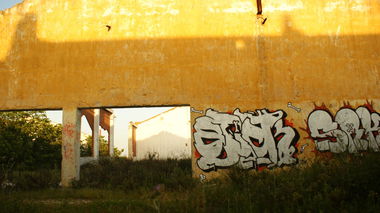 Graffiti Wall - Photo by PorcOnoner