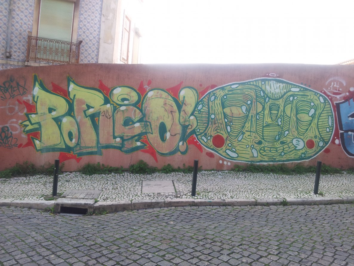 Graffiti Wall - Photo by PorcOnoner