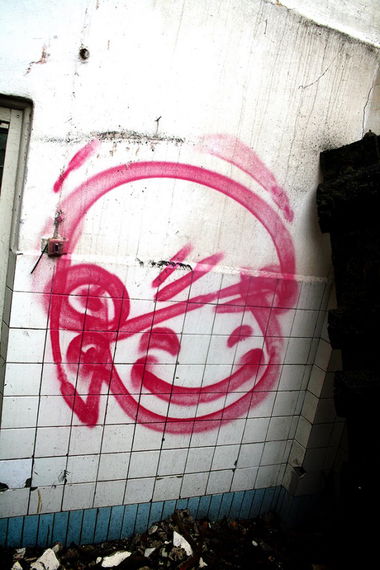 Graffiti Artwork in Brest - Photo by Pour_TS (2009)