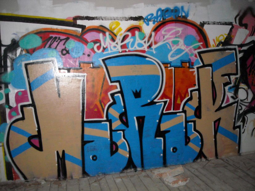 Graffiti Wall in Bratislava - Photo by Prepnutymarak - Marak (2012)