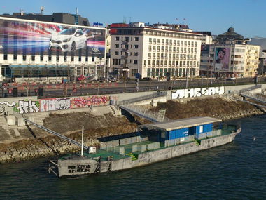 Graffiti Wall - Photo by Prepnutymarak - SAV, 1WE, Diof (2014)