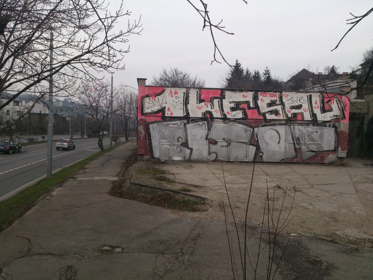 Graffiti Wall - Photo by Prepnutymarak