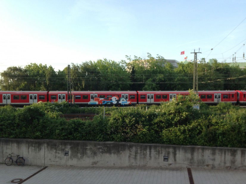 Graffiti Train in Hamburg - Photo by PrinceHamburg (2013)