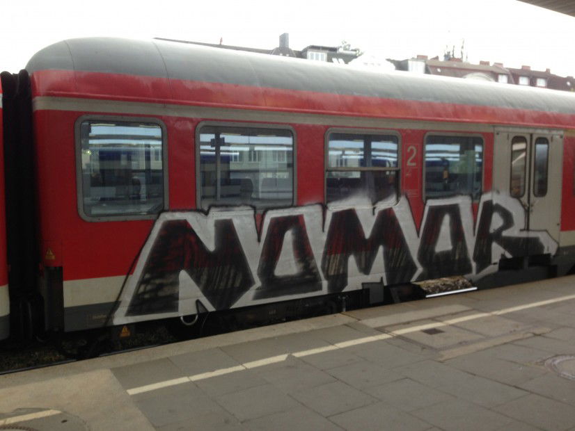 Graffiti Train in Hamburg - Photo by PrinceHamburg (2013)