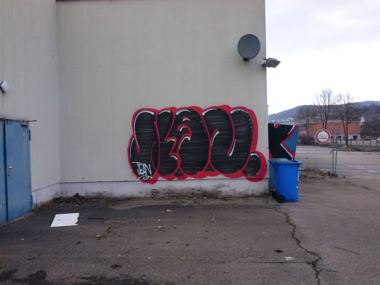 Graffiti Bombing - Photo by Proletaria - jean, balingen