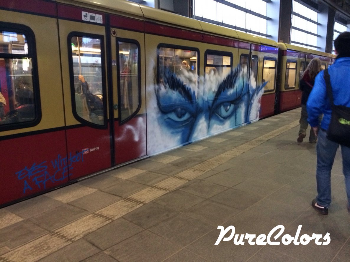 Graffiti Train - Photo by PureColors - purecolors, pure, colors (2014)