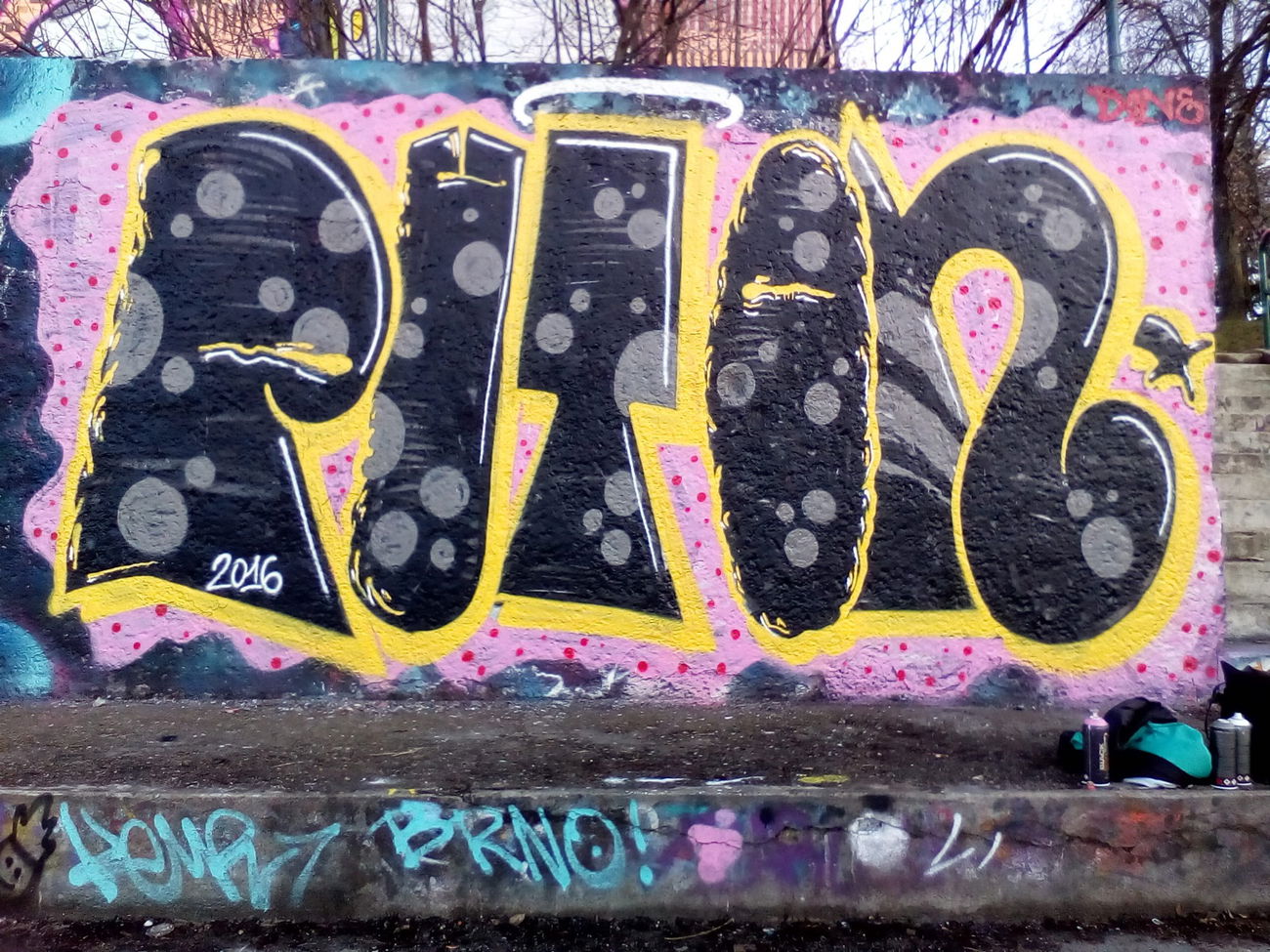 Graffiti Wall in Zlín - Photo by Puton - Puton, Done, D1 (2016)