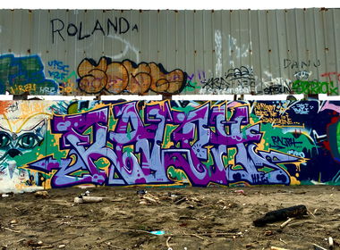 Graffiti Wall in Indonesia - Photo by Pyromyro (2016)