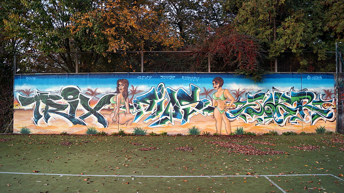 Graffiti Wall - Photo by QRios - Q.Rios, rios, Rios161 (2015)