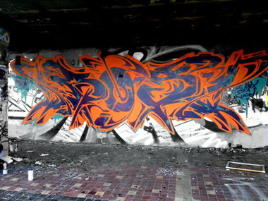 Graffiti Wall - Photo by QruzeOne - FRC, FR, CRUZE (2013)