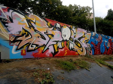 Graffiti Wall - Photo by QruzeOne - fr, frc, cruze