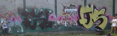 Graffiti Wall - Photo by Qs - street, qs, color (2012)