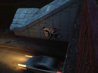 Graffiti Wall - Photo by Qs - qs, 259, chrome (2013)