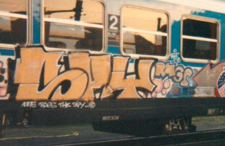 Graffiti Train - Photo by RAGS - RAGS (1995)