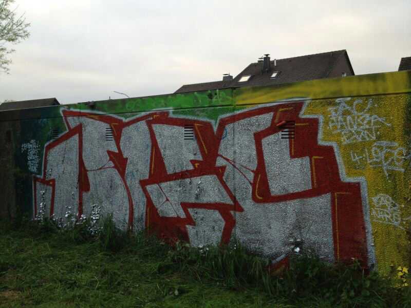 Graffiti Bombing in Dortmund - Photo by RAKS - DAC (2013)
