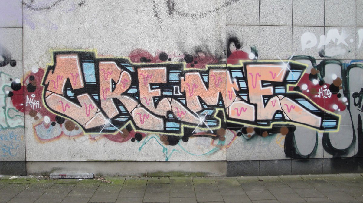 Graffiti in Köln - Photo by RATTENSOHN - Creme, AK47, HTS
