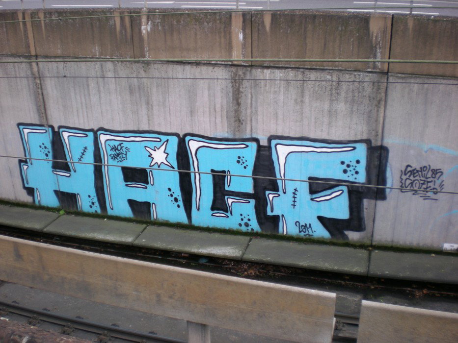 Graffiti Wall in Köln - Photo by RATTENSOHN - HACF, Train, Line